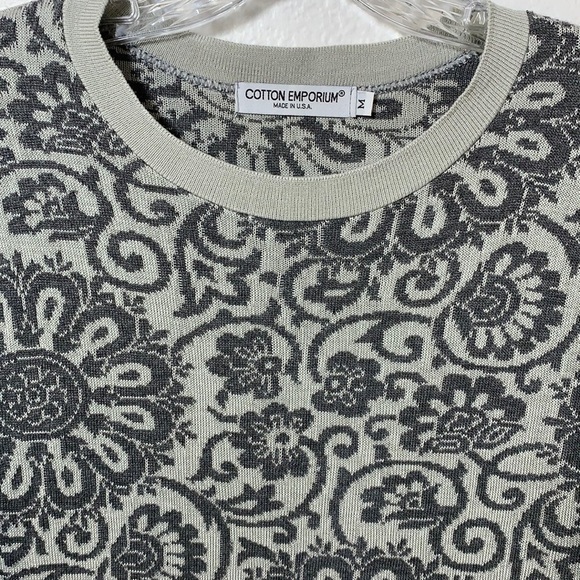 Cotton Emporium Knit Sweater - Picture 4 of 11